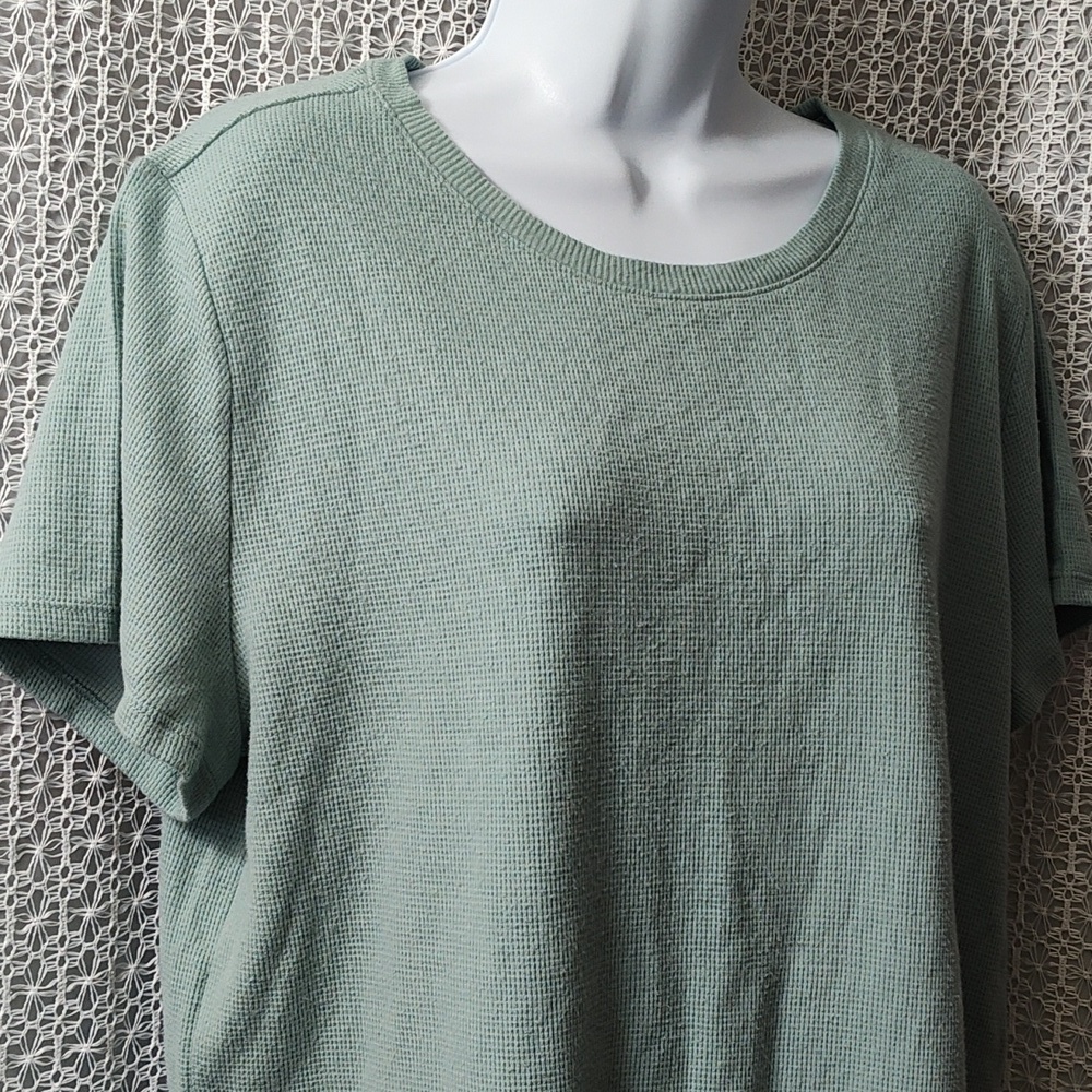 Victoria's Secret Green Boxy Short Sleeve T-Shirt